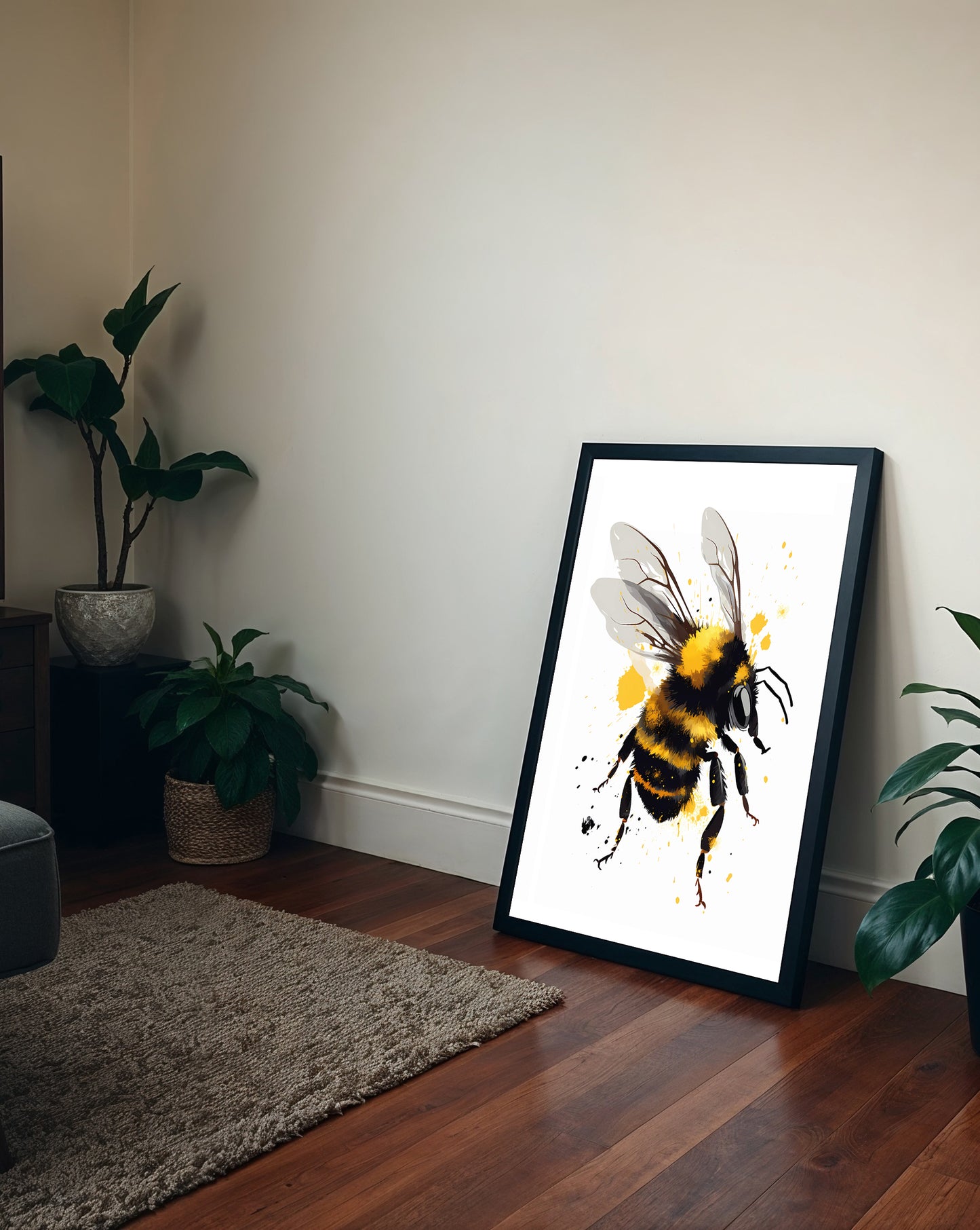 Bold Bumblebee Wall Art – Watercolor Ink Style